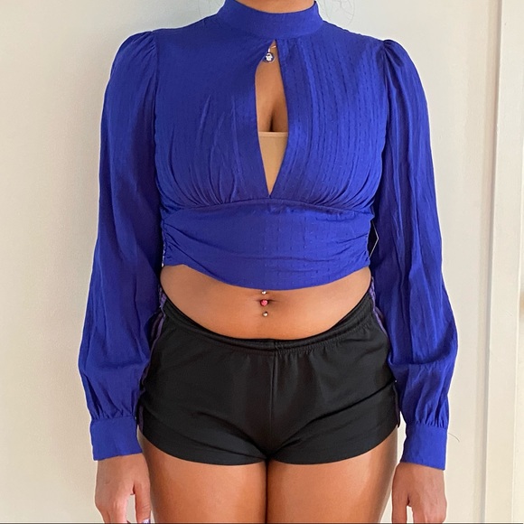 Royal blue peplum sleeved tie back crop blouse - Picture 9 of 10